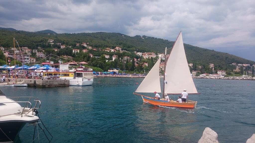Stressfree Villa Ičići Buitenkant foto