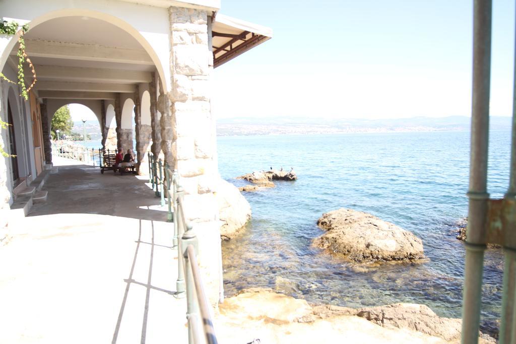 Stressfree Villa Ičići Buitenkant foto